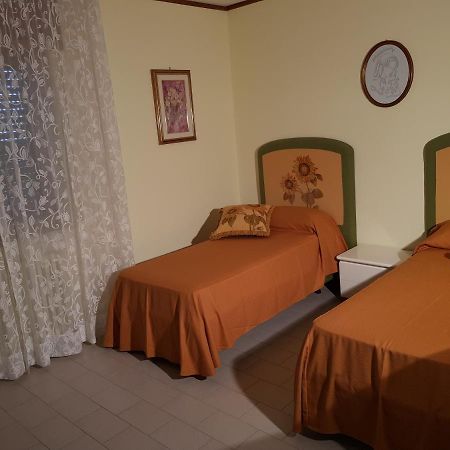 Top Bedroom Golfo - Le Lincelle, Lamezia - 2 Extra Large Single Beds SantʼEufemia Lamezia Eksteriør bilde